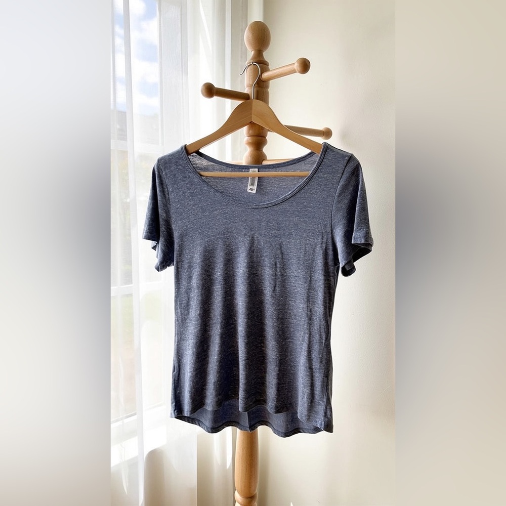 LuLaRoe Blue Short Sleeve Tee